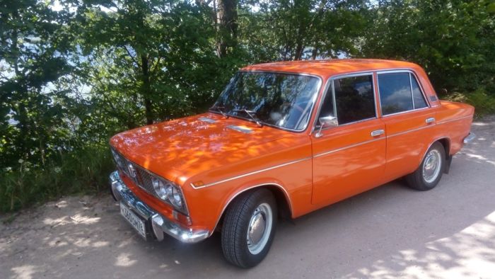 Автоемаль акрилова "Lada 1025 Помаранчева Mipa" 1л [Міпа 1025 Лада Апельсин]