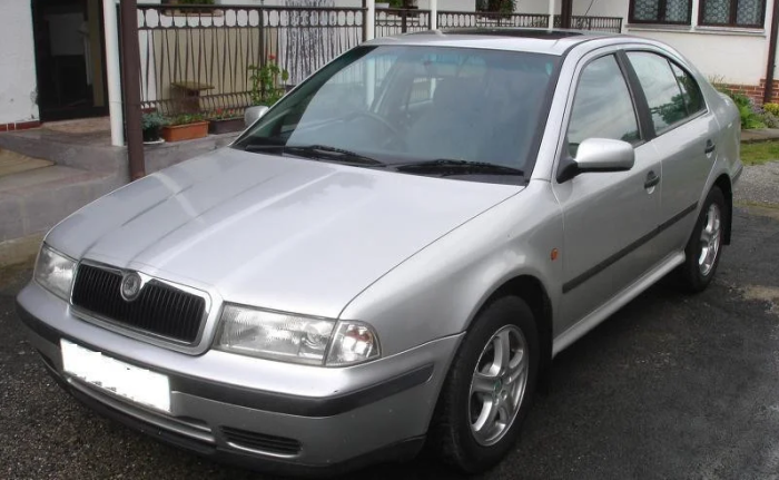 Базовая автоэмаль (металлик) "Mipa Skoda 9102" 1л [Мипа]