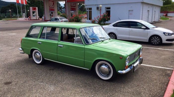 Автоемаль акрилова "Lada 325 Липа Зелена Mipa" 1л [Міпа лада]